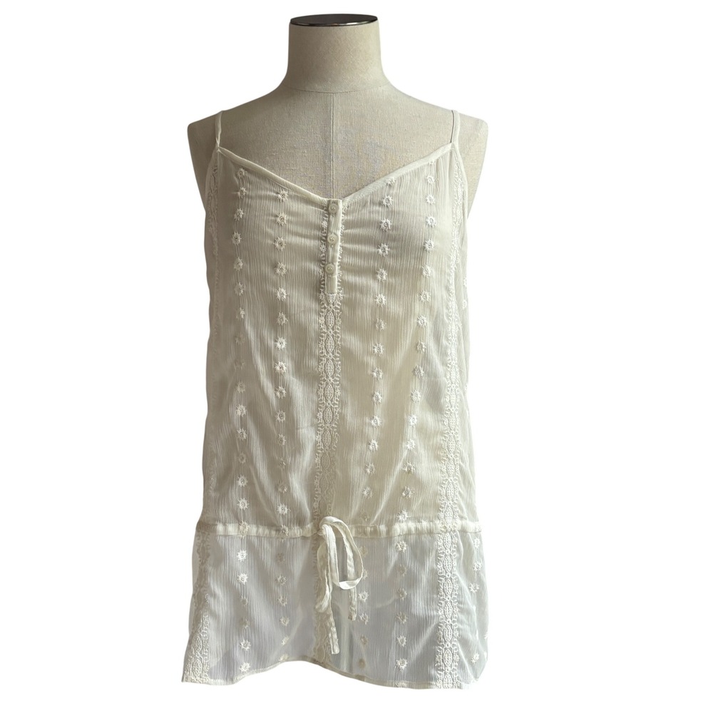 Olive & Oak Women's L Embroidered Boho Cottagecore Lace Trim Tunic Top Romantic